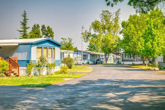 Table Rock Mobile Estates Picture 4