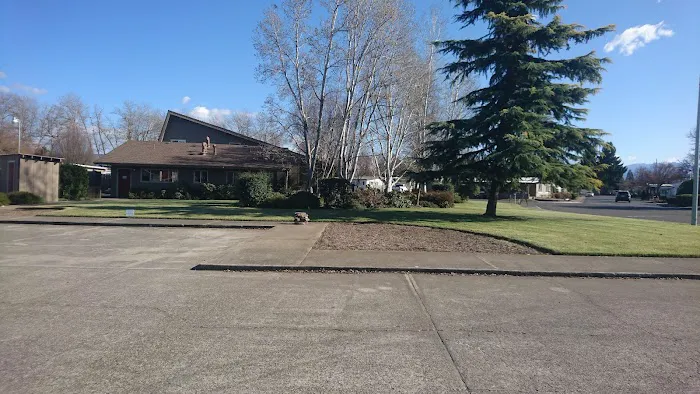 Aspens On the Creek Picture 5