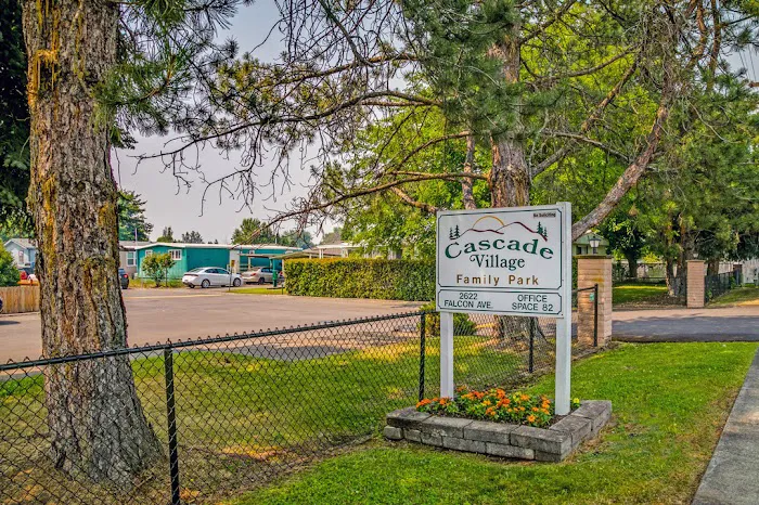 Cascade Village Picture 7