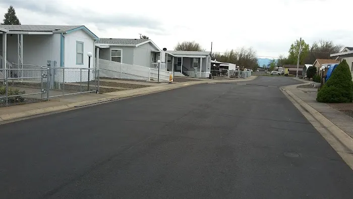 Sunset Estates Picture 4