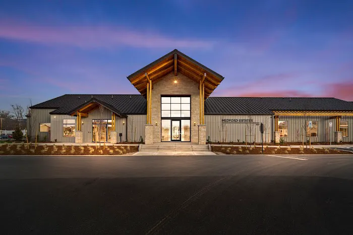 Medford Estates Mobile Homes Community Picture 5