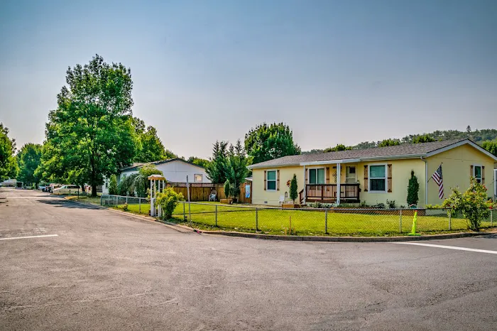 Butte Crest Picture 3