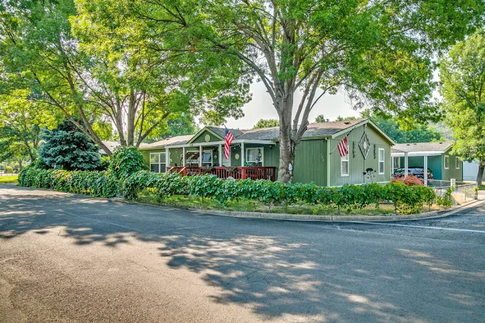 Butte Crest Picture 9