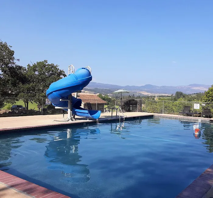 Medford Oaks RV Park Picture 2