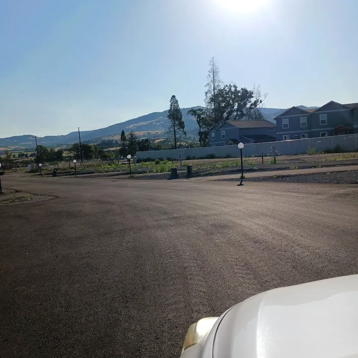 Horizon Mobile Village Picture 3