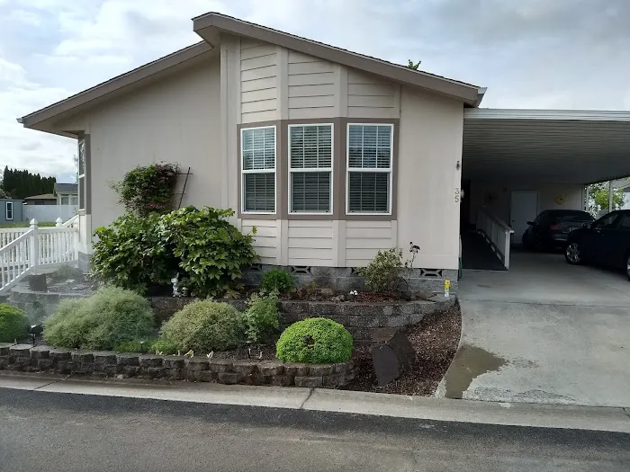 Creekside Estates Picture 3