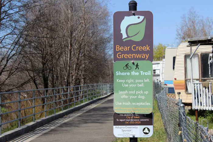 Shady Brook Mobile Home Park Picture 4