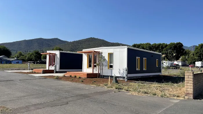 Talent Mobile Estates Picture 3