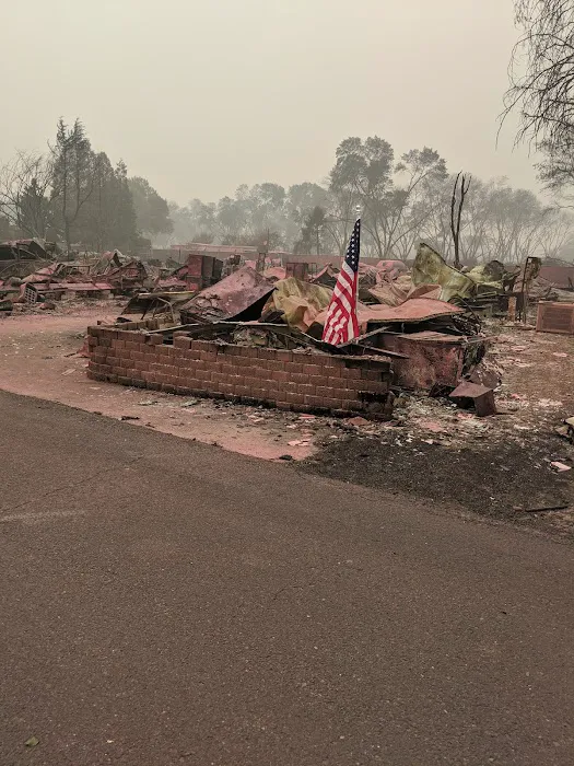 Totem Pole Trailer Park Picture 2