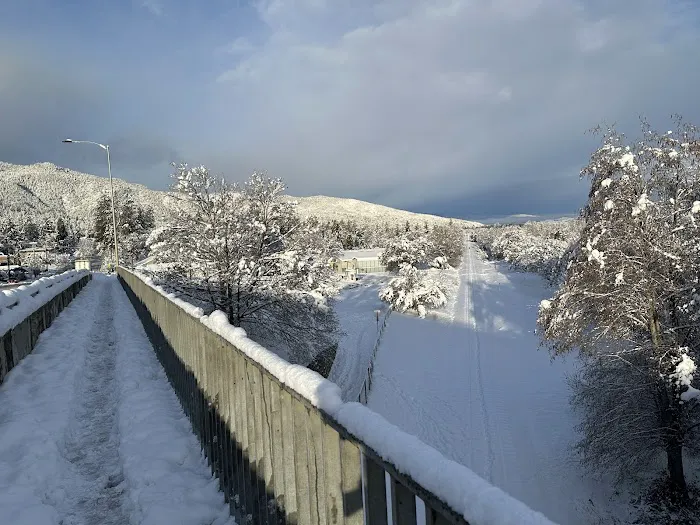 Wingspread Mobile Home Park Picture 9