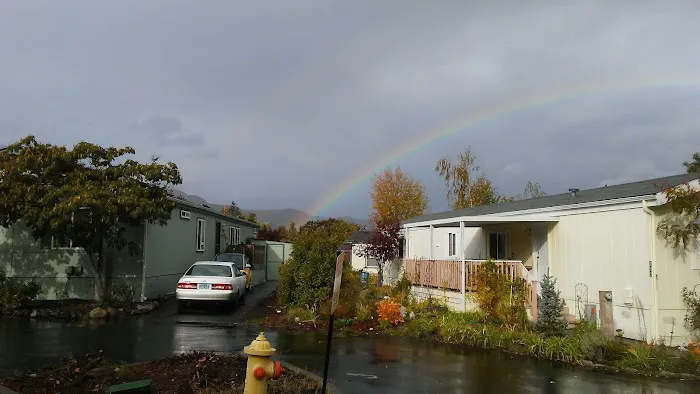 Wingspread Mobile Home Park Picture 7