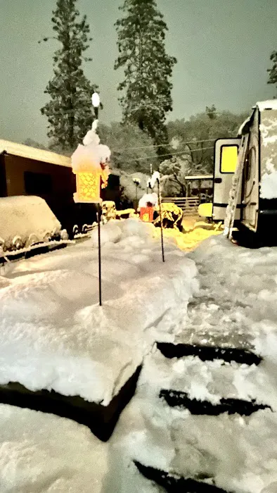 Siskiyou Village Picture 5