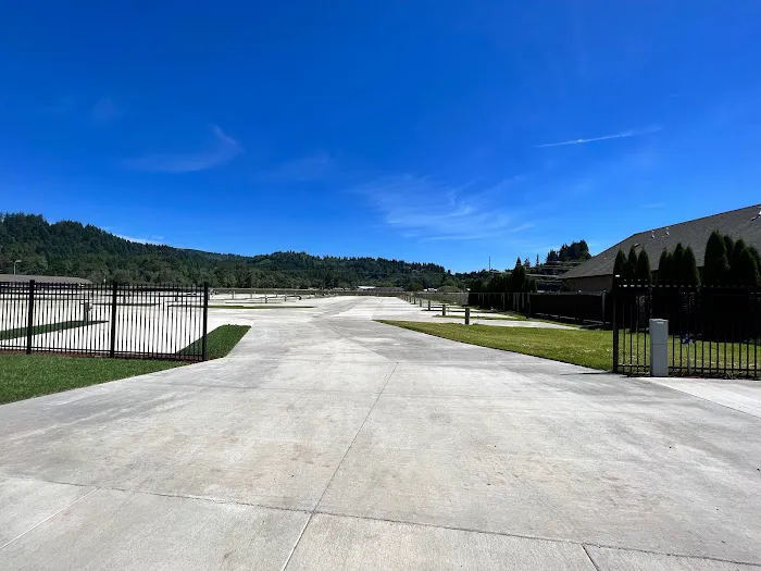 Taft Mobile Home Villa Picture 1