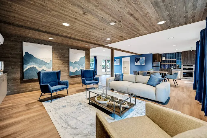 The Pointe at Lockwood 55+ Community Picture 16