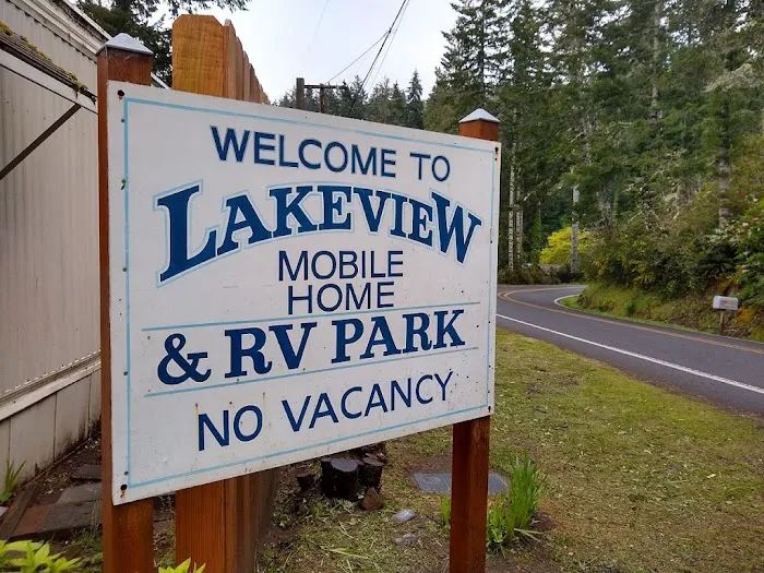 Lakeview Mobile & RV Park Picture 3