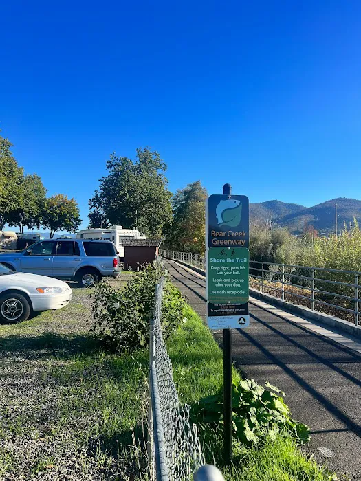 Ashland Talent RV Park Picture 4