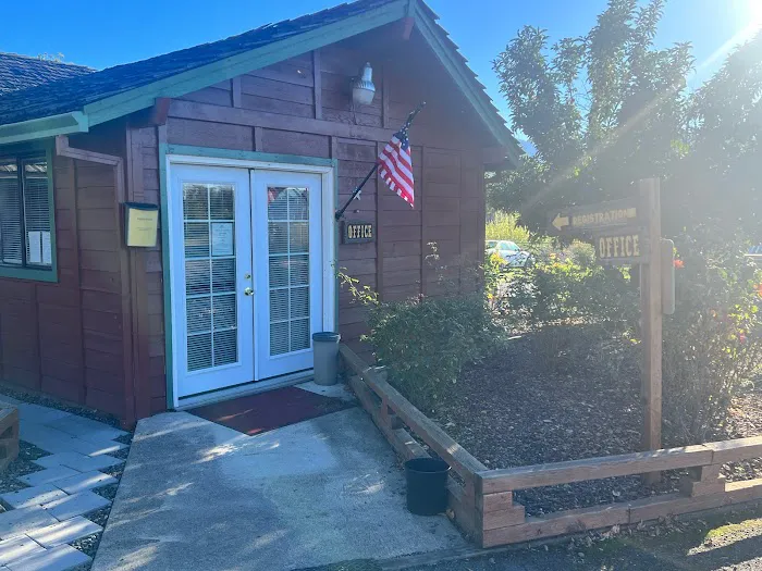 Ashland Talent RV Park Picture 7