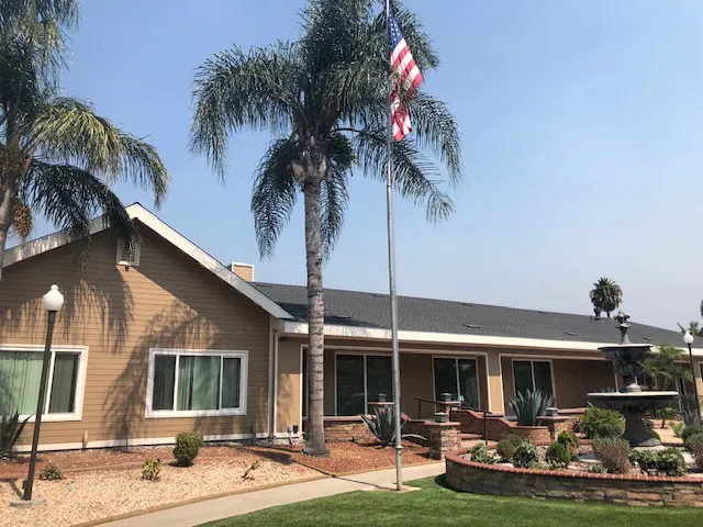 Friendly Village of Anaheim Mobile Home Park Picture 9
