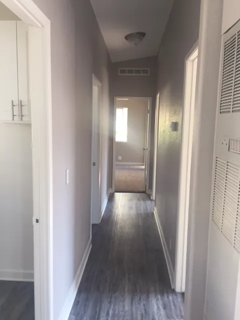 Friendly Village of Anaheim Mobile Home Park Picture 2