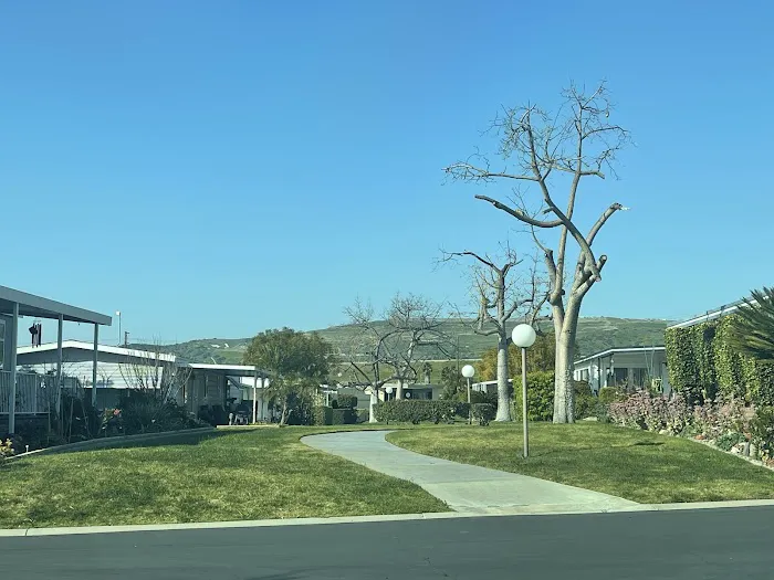 Lake Park Yorba Linda Picture 6