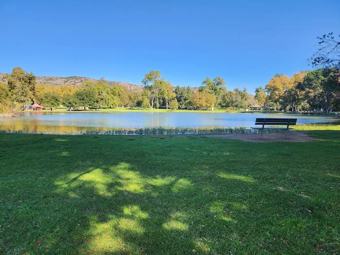 Lake Park Yorba Linda Picture 1