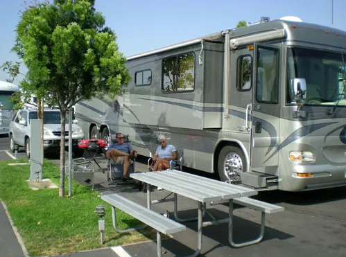 Orangeland RV Park Picture 9