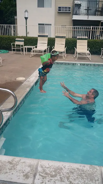 Village Grove Mobile Home Picture 5