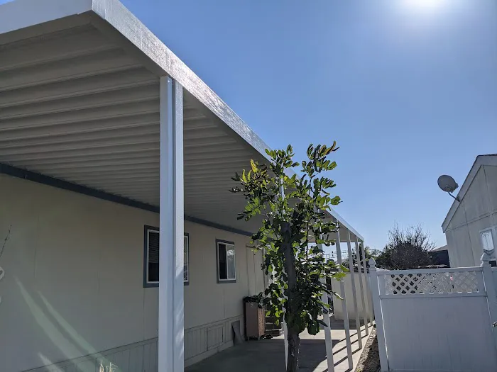 Rancho La Paz Mobile Home Park Picture 9