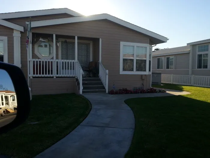 Rancho La Paz Mobile Home Park Picture 8