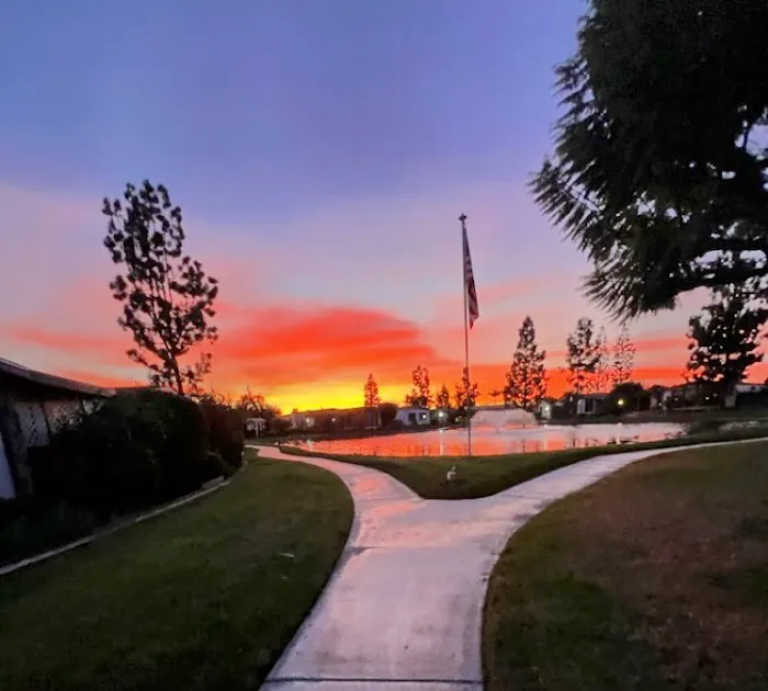 Lake Park Brea Manufactured Homes Picture 8
