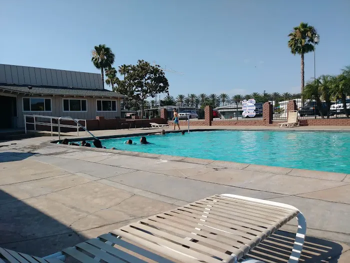 Satellite Mobile Homes Estate Picture 3