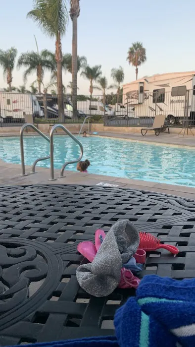 Anaheim Harbor RV Park Picture 9