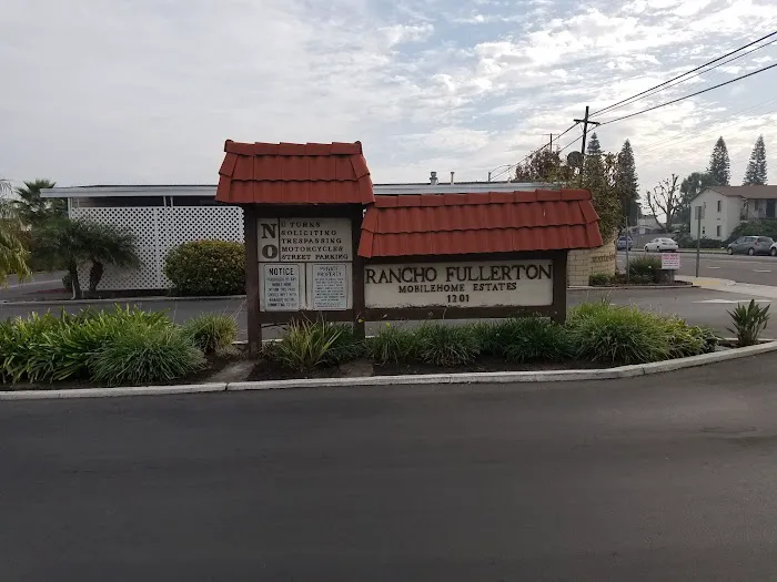 Rancho Fullerton Mobile Home Picture 2