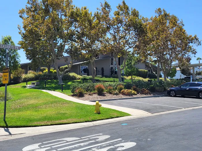 Villa Corona Mobile Home Community Picture 4