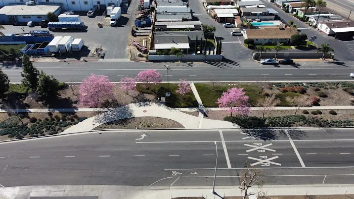 La Corona Mobile Home Park Picture 2