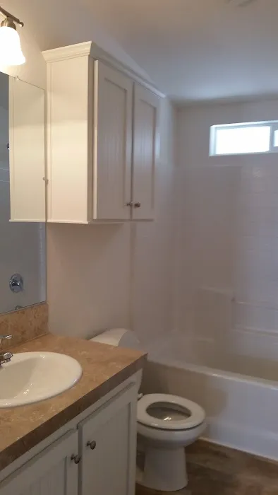 Monterey Manor Mobilehome Estates Picture 3