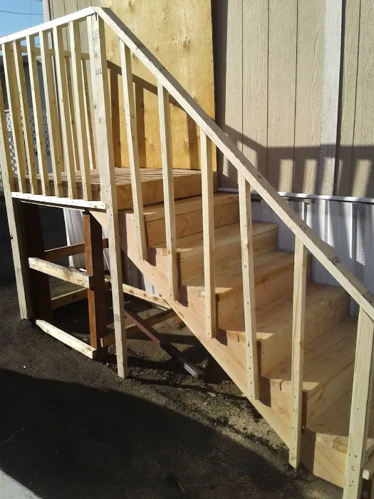 Thunderbird Mobile Home Park Picture 2