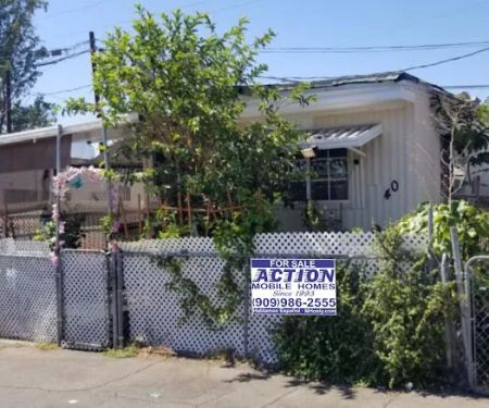 Thunderbird Mobile Home Park