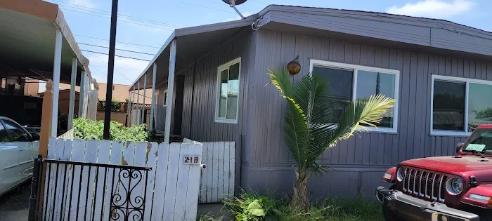 Continental Mobile Manor Picture 1