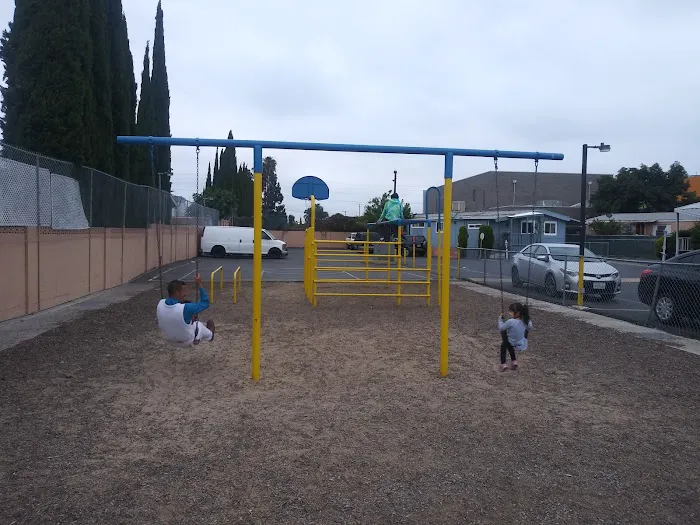 Continental Mobile Manor Picture 2