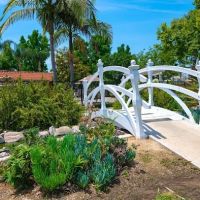 Friendly Village of La Habra ico