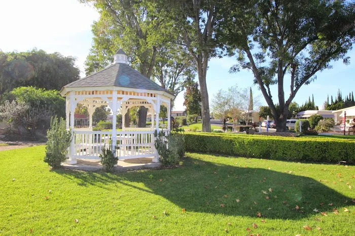 Friendly Village of La Habra Picture 10