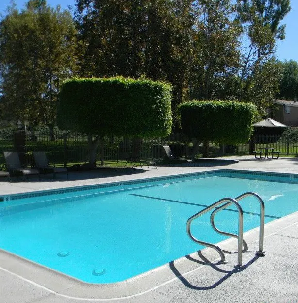 Covina Hills Mobile Home Community Picture 10