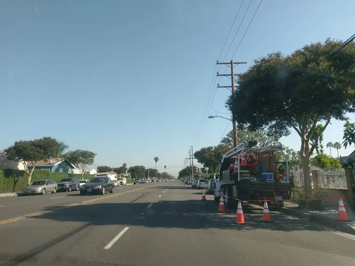 Del Prado Mobile Home Park Picture 6