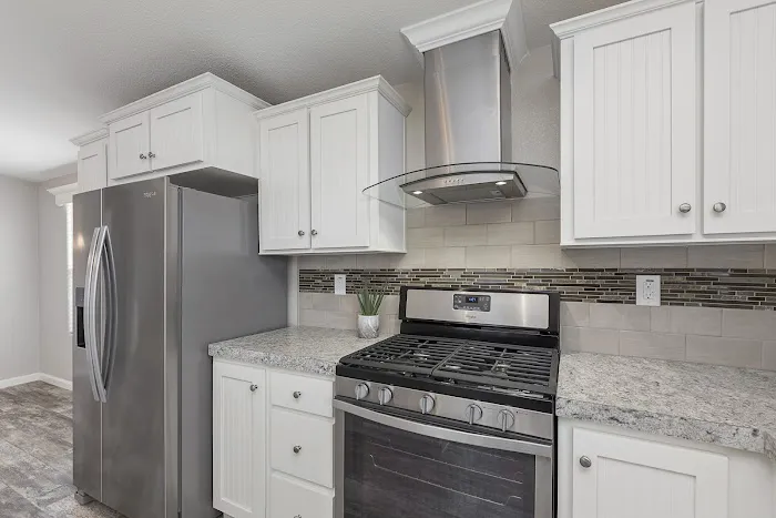 Holiday Mobile Home Estates Picture 5