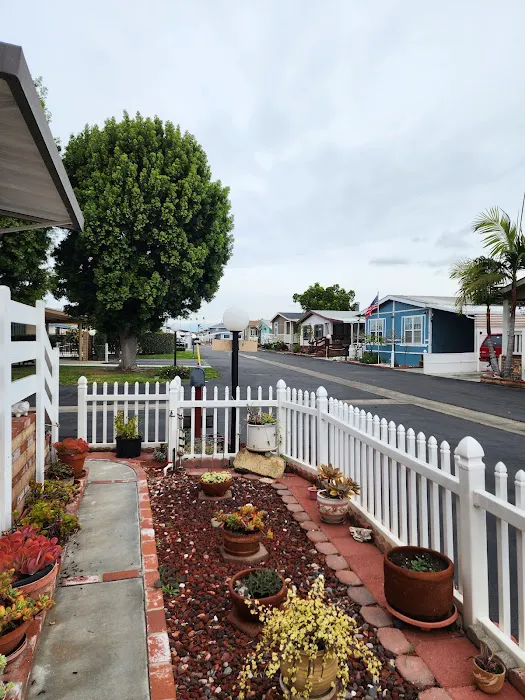 Cherokee Senior Mobile Home Pk Picture 3