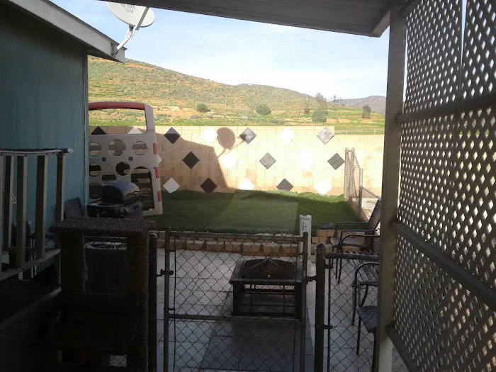 Bravo Mobile Home Park Picture 8