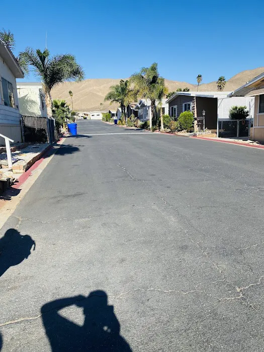 Bravo Mobile Home Park Picture 9