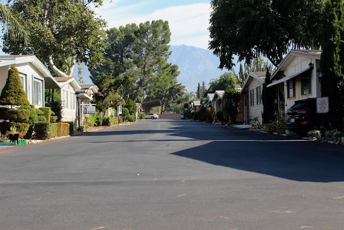 Fernwood Mobile Home Community Picture 7