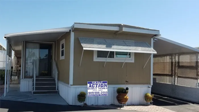 Oasis Mobile Home Estates Picture 8
